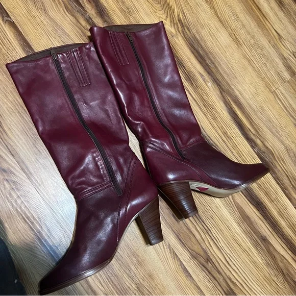 Vintage Leather Cone Heel Knee High Boots Wood Stack Heel Thom McAn Red 10B - Picture 4 of 10